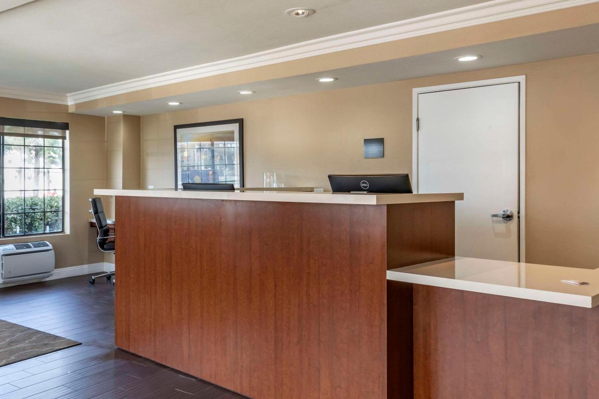 Hotel Comfort Inn&suites Ventura