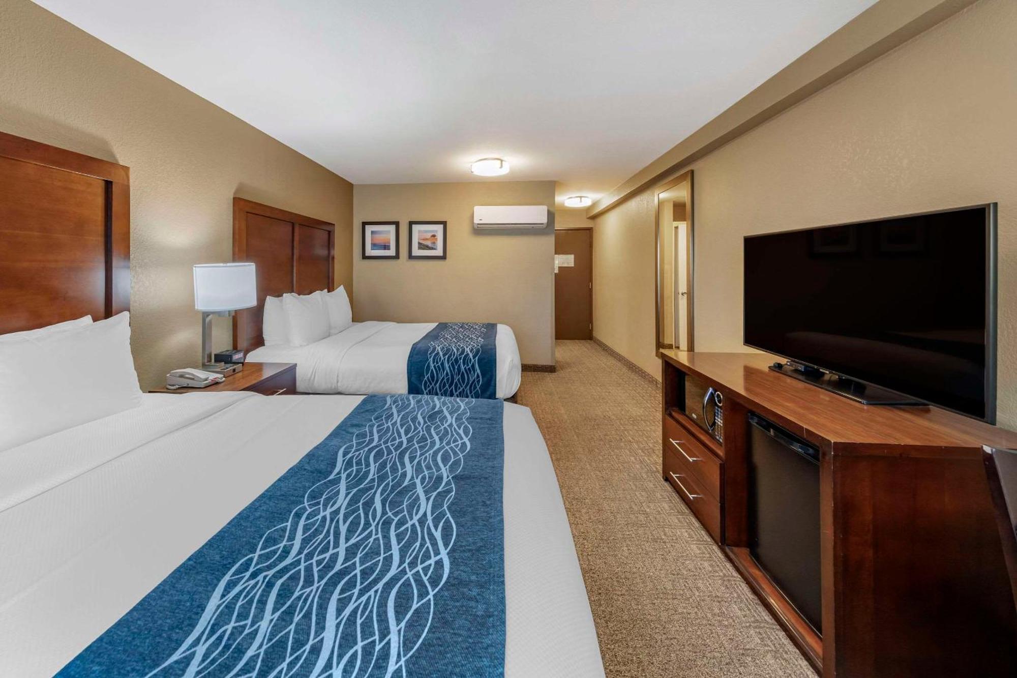 Comfort Inn&suites 3*