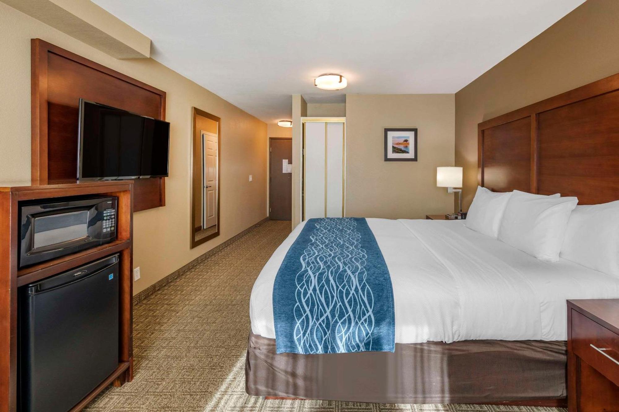 Comfort Inn&suites 3* Ventura