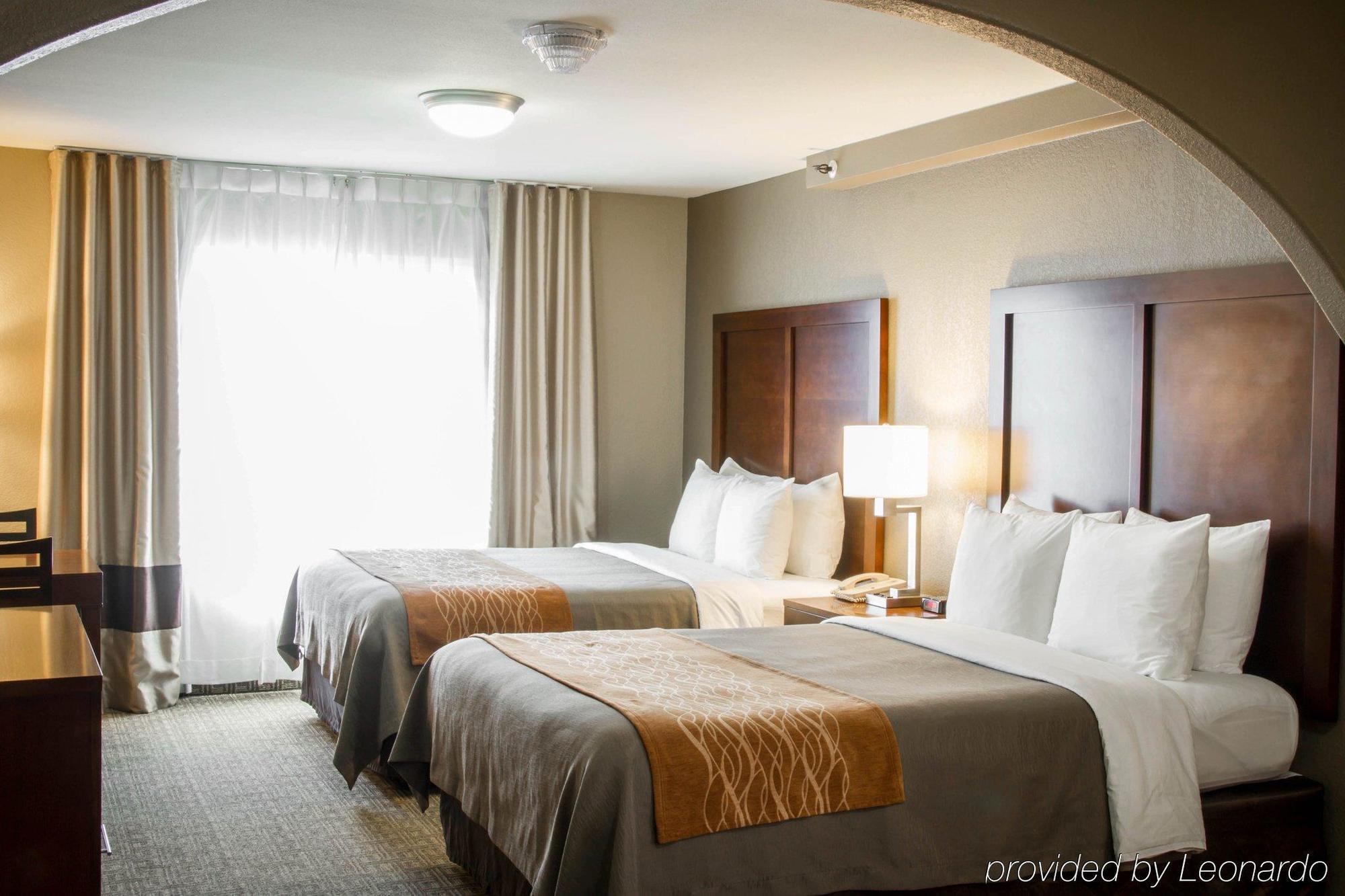 Comfort Inn&suites Hotel 3*