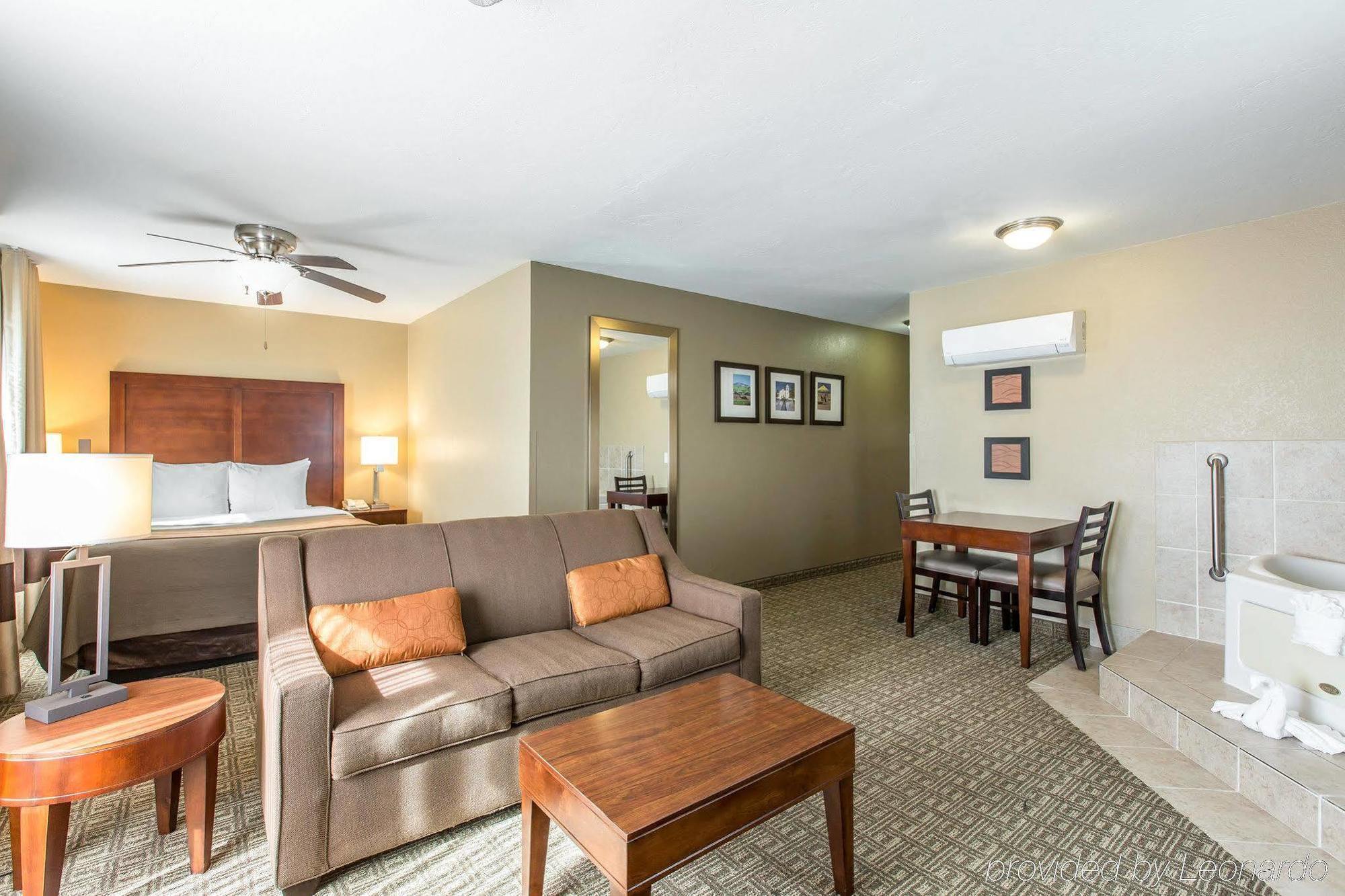 Comfort Inn&suites